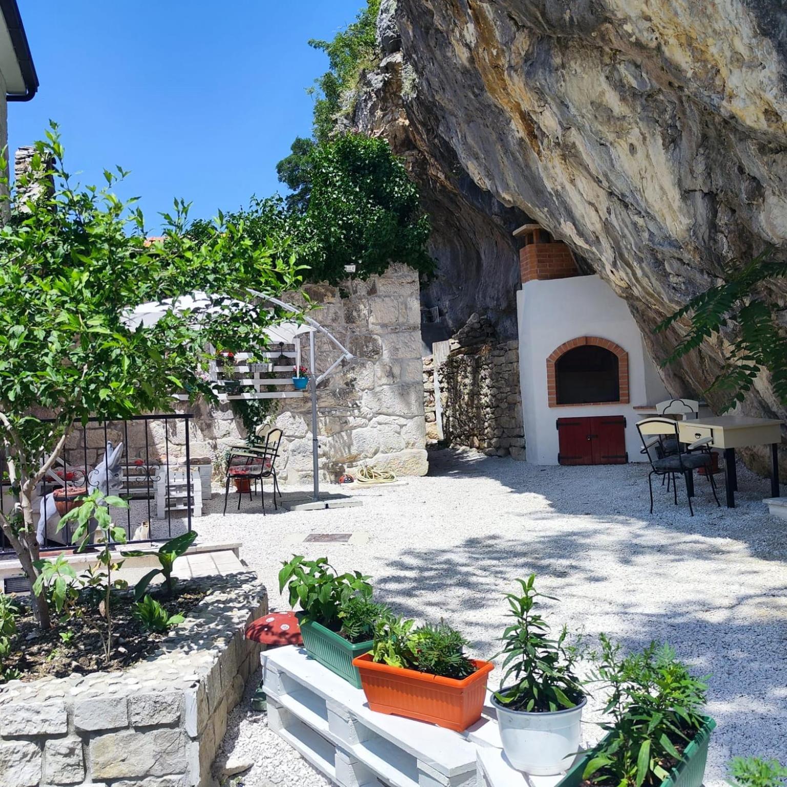 Vintage Stone House Eldo In Podaspilje, Omiš Exterior foto